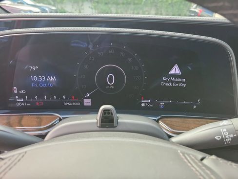 Certified 2024 Cadillac Escalade ESV Sport Platinum w/ LPO, ONYX Package image 27