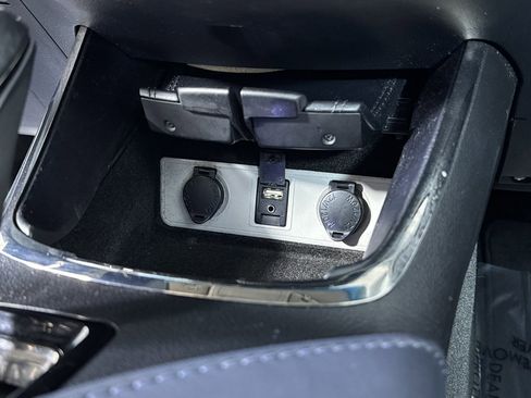 Used 2014 Toyota Avalon XLE Premium FWD image 26