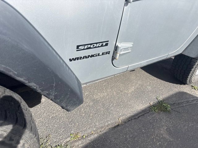 Used 2012 Jeep Wrangler Sport AWD/4WD image 14