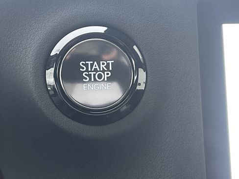 Used 2025 Lexus GX 550 image 15