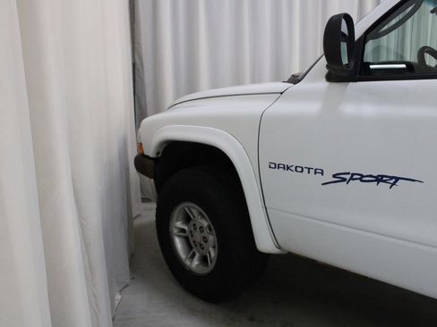 Used 2000 Dodge Dakota 4x4 Club Cab image 24