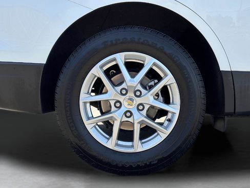 Used 2022 Chevrolet Equinox LT AWD/4WD image 11