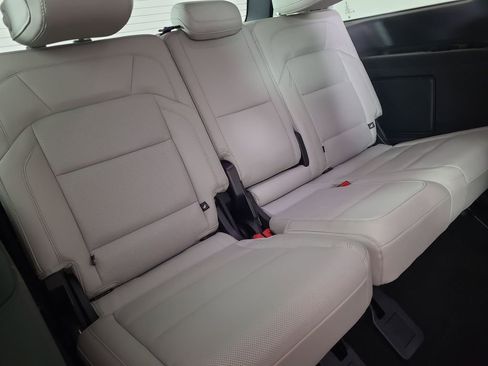 Used 2025 Lincoln Navigator Reserve AWD/4WD image 25