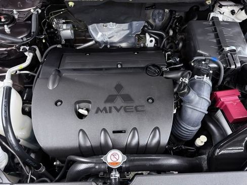 Used 2024 Mitsubishi Outlander Sport AWD image 12