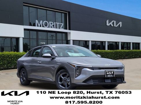New 2026 Kia K4 FWD image 1