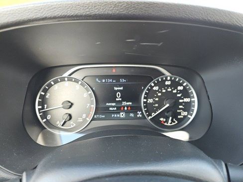 Used 2024 Nissan Frontier SL w/ Technology Package image 22