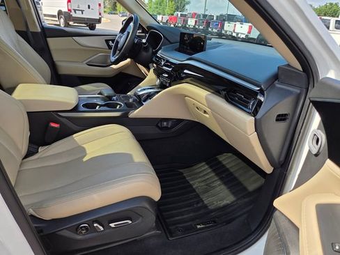 Used 2024 Acura MDX FWD w/ Technology Package image 17
