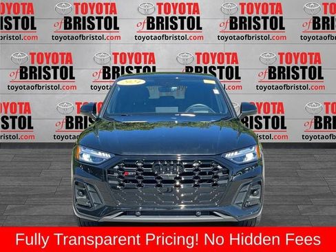 Used 2024 Audi SQ5 Prestige AWD/4WD image 9