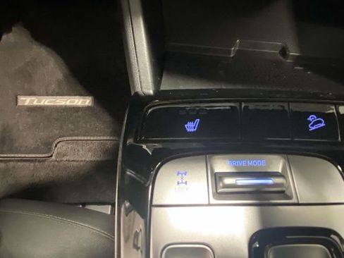 Certified 2024 Hyundai Tucson Blue image 19