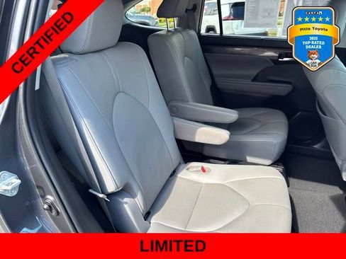 Certified 2020 Toyota Highlander Limited FWD image 15