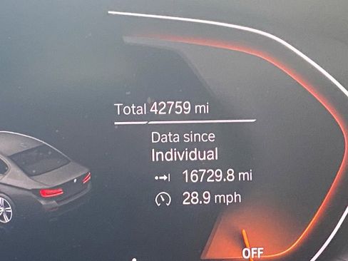 Used 2021 BMW 540i xDrive w/ Premium Package image 10