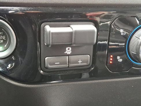 Used 2023 Chevrolet Silverado 1500 LT Trail Boss w/ Protection Package image 24