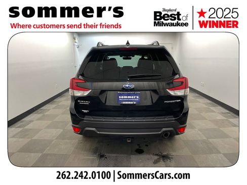 Used 2021 Subaru Forester Limited w/ Popular Package #3 image 4