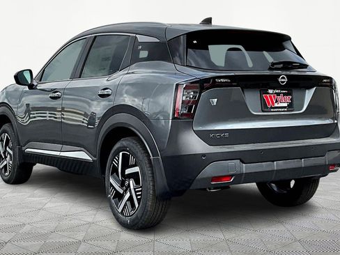 New 2026 Nissan Kicks SV FWD image 4
