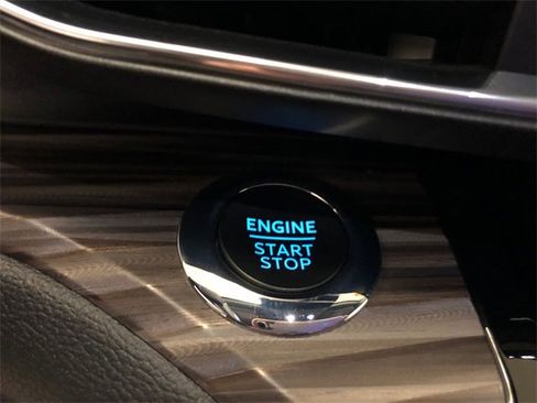 Used 2023 Ford Explorer Limited w/ Limited Technology Package image 22