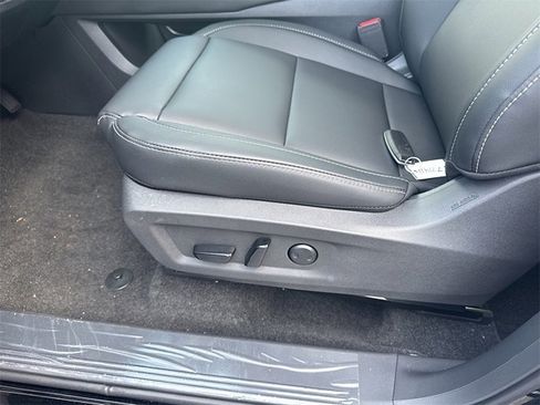 New 2025 Nissan Murano SV image 6