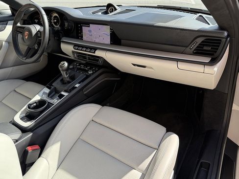 Certified 2022 Porsche 911 GT3 image 23