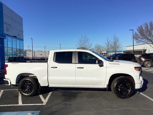 New 2026 Chevrolet Silverado 1500 Custom image 6