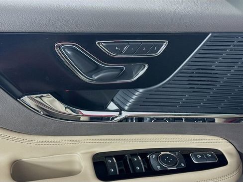 Used 2020 Lincoln Corsair FWD image 21