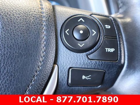 Used 2018 Toyota RAV4 XLE image 23