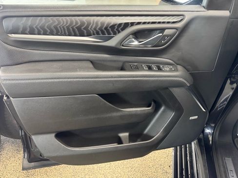 Used 2023 GMC Yukon Denali w/ Denali Reserve Package image 21