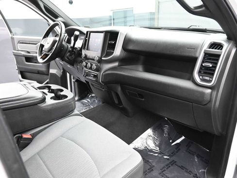 Used 2022 RAM 3500 Big Horn image 23