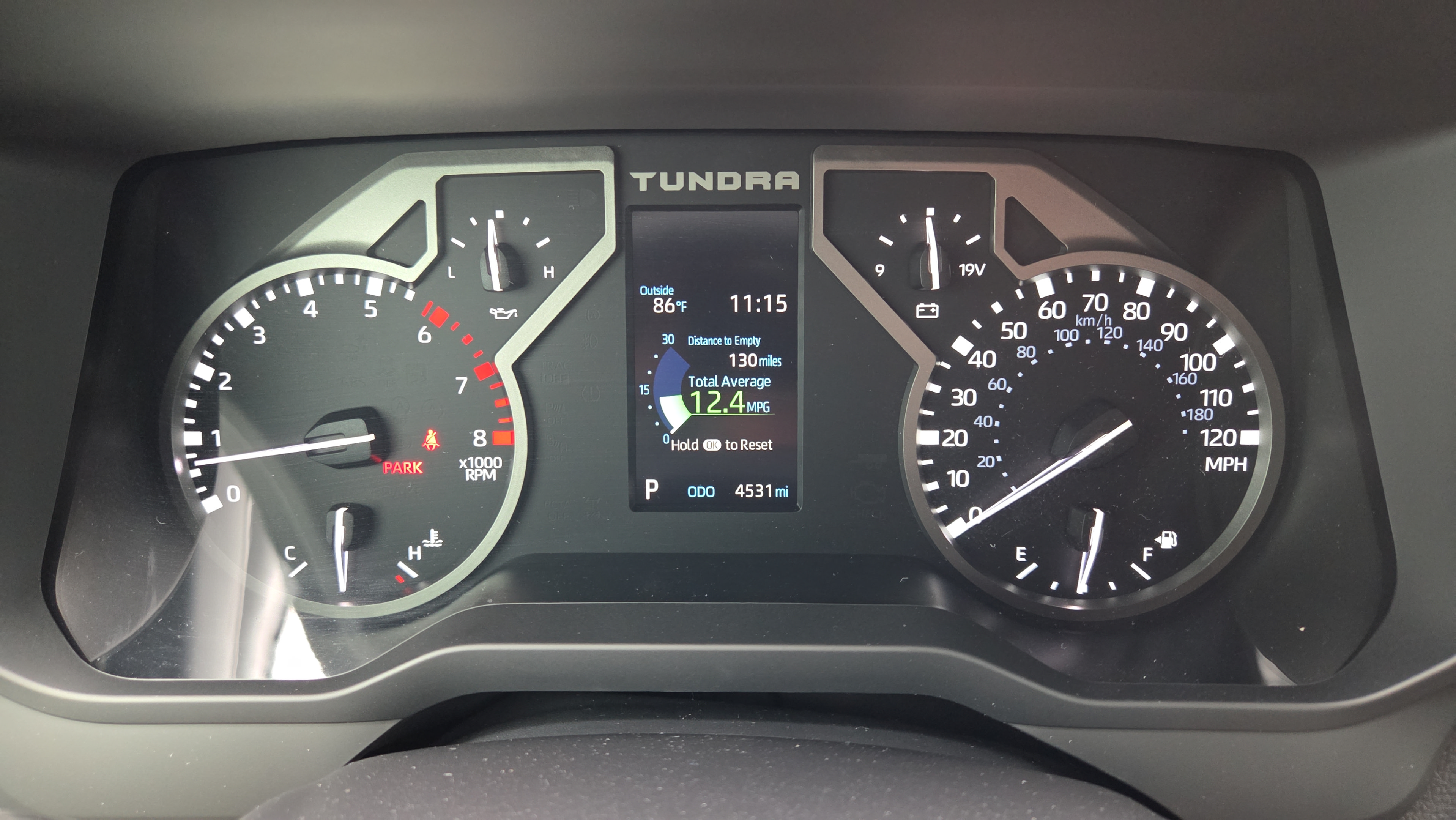 Certified 2026 Toyota Tundra SR5 w/ SR5 Premium Package AWD/4WD image 32