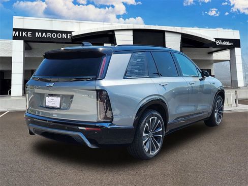 New 2026 Cadillac Vistiq Sport image 3