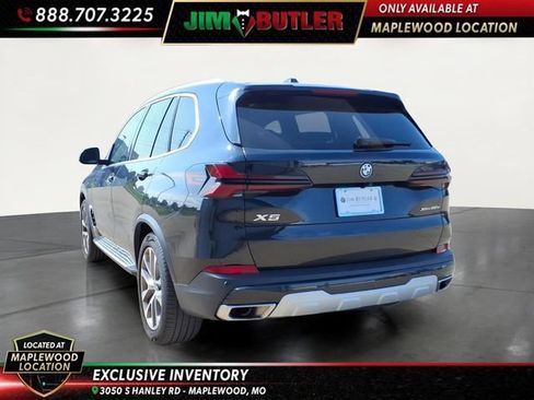Used 2025 BMW X5 xDrive50e AWD/4WD image 2