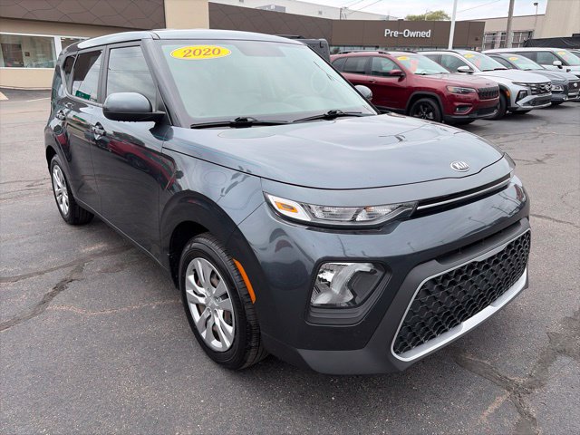 Used 2020 Kia Soul LX FWD image 2