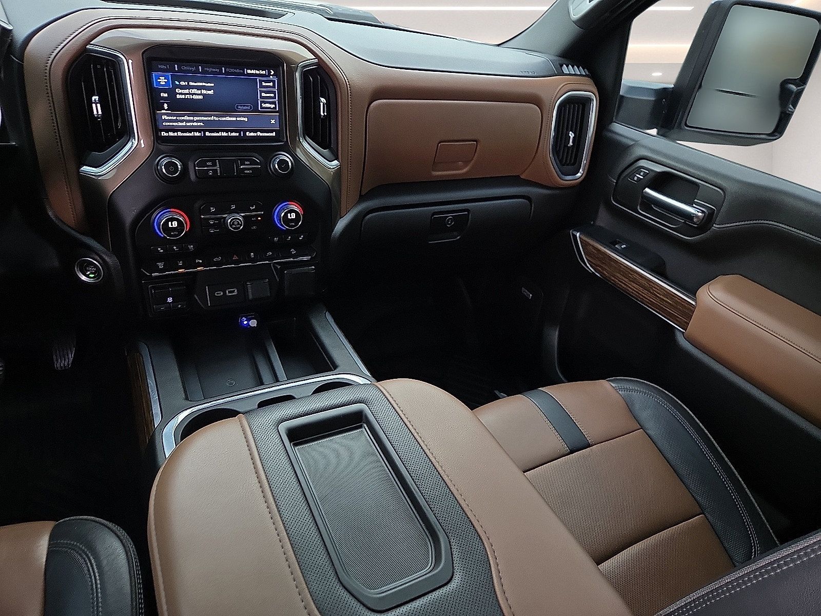 Used 2022 Chevrolet Silverado 3500 High Country w/ Z71 Off-Road Package AWD/4WD image 12