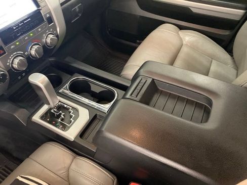 Used 2021 Toyota Tundra SR5 w/ SR5 Leather Package AWD/4WD image 22