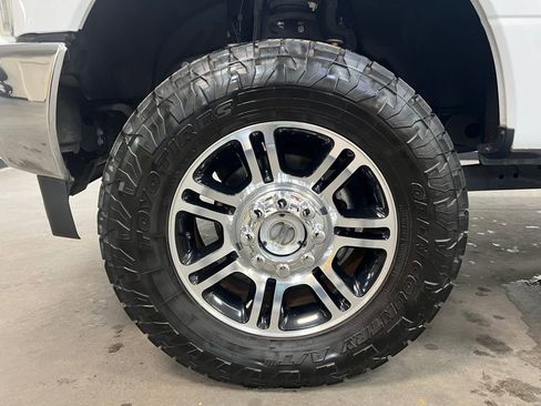 Used 2017 Ford F250 XL w/ Power Equipment Group image 29