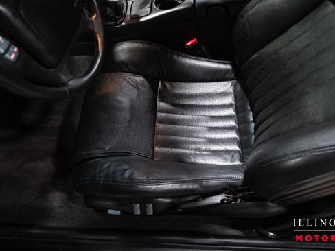 Used 2002 Pontiac Firebird Trans Am RWD image 19