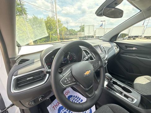 Certified 2024 Chevrolet Equinox LT w/ LPO, Floor Liner Package FWD image 10