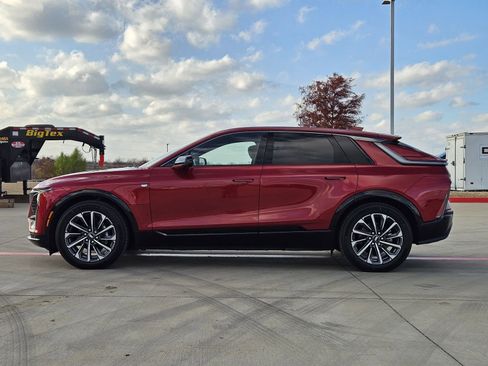 Used 2024 Cadillac Lyriq Sport w/ Nappa Leather Package image 3