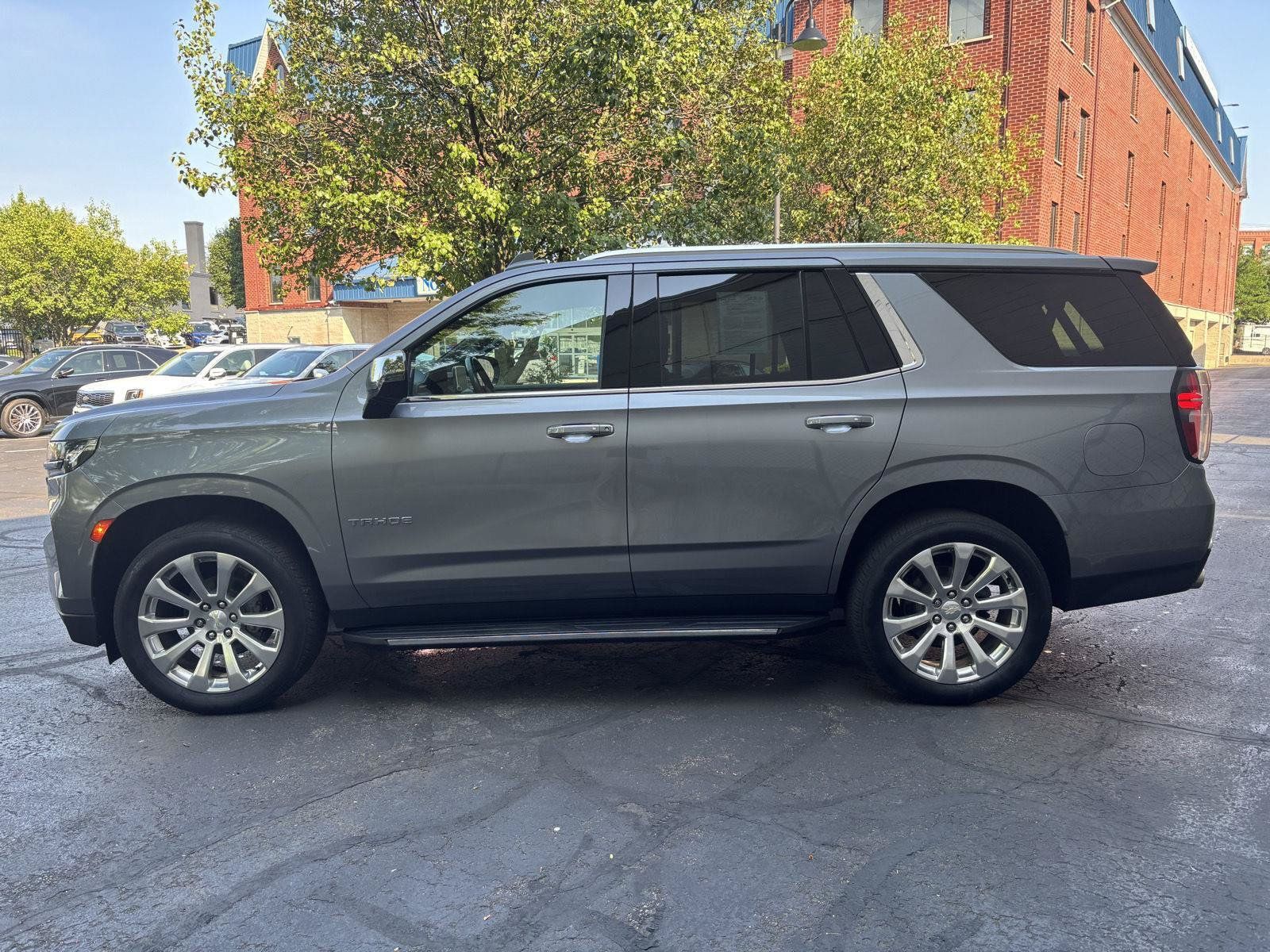 Used 2021 Chevrolet Tahoe Premier AWD/4WD image 3