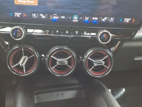 Used 2024 Chevrolet Blazer EV RS image 21