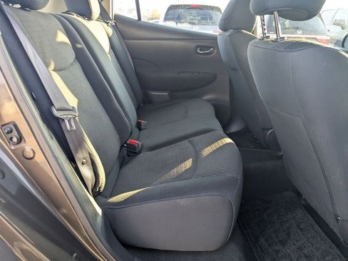 Used 2016 Nissan Leaf S w/ Charger Package image 18