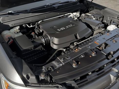 Used 2016 Chevrolet Colorado Z71 image 28