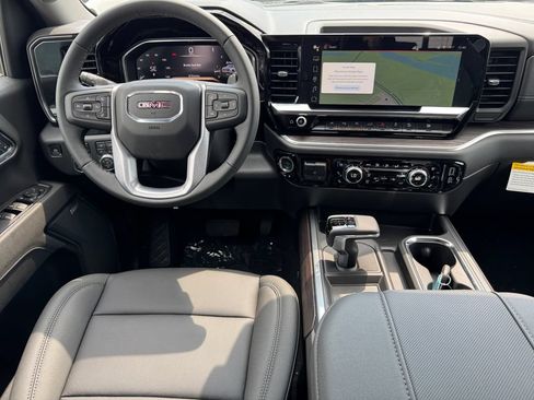 New 2026 GMC Sierra 1500 SLT w/ SLT Premium Plus Package AWD/4WD image 17