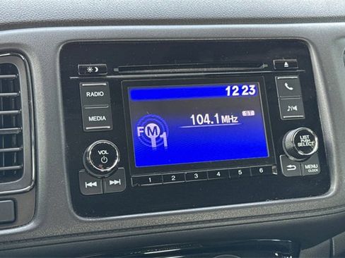 Used 2020 Honda HR-V LX image 23