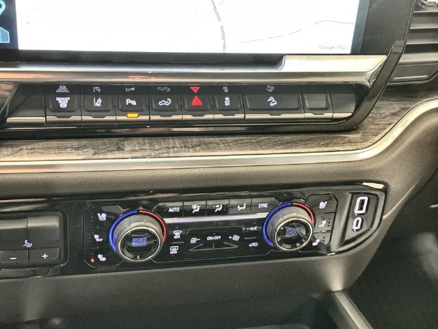 Used 2025 Chevrolet Silverado 2500 LTZ w/ LTZ Convenience Package AWD/4WD image 17