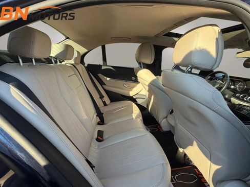 Used 2017 Mercedes-Benz E 300 4MATIC image 19