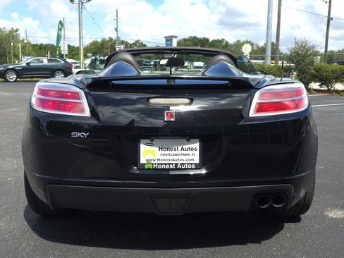Used 2008 Saturn Sky w/ Premium Trim Package RWD image 7