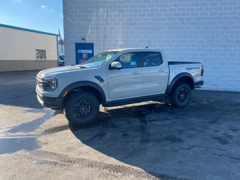 New 2025 Ford Ranger Raptor image 4
