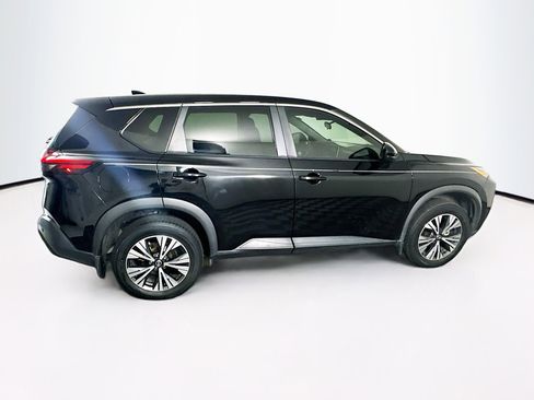 Used 2022 Nissan Rogue SV image 10