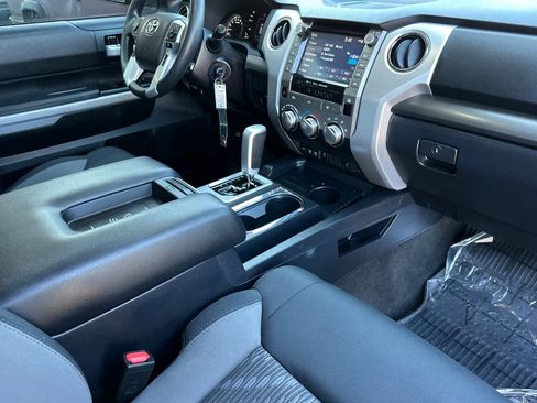 Used 2020 Toyota Tundra SR5 w/ SR5 Upgrade Package RWD image 15