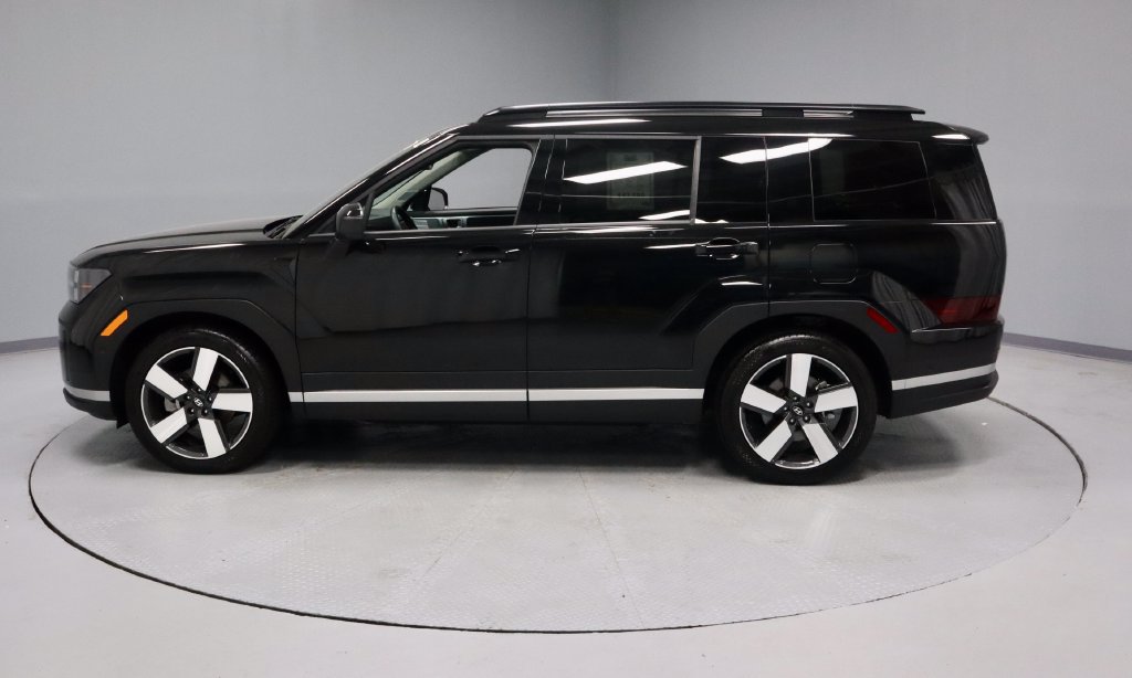 Used 2026 Hyundai Santa Fe Limited AWD/4WD image 8