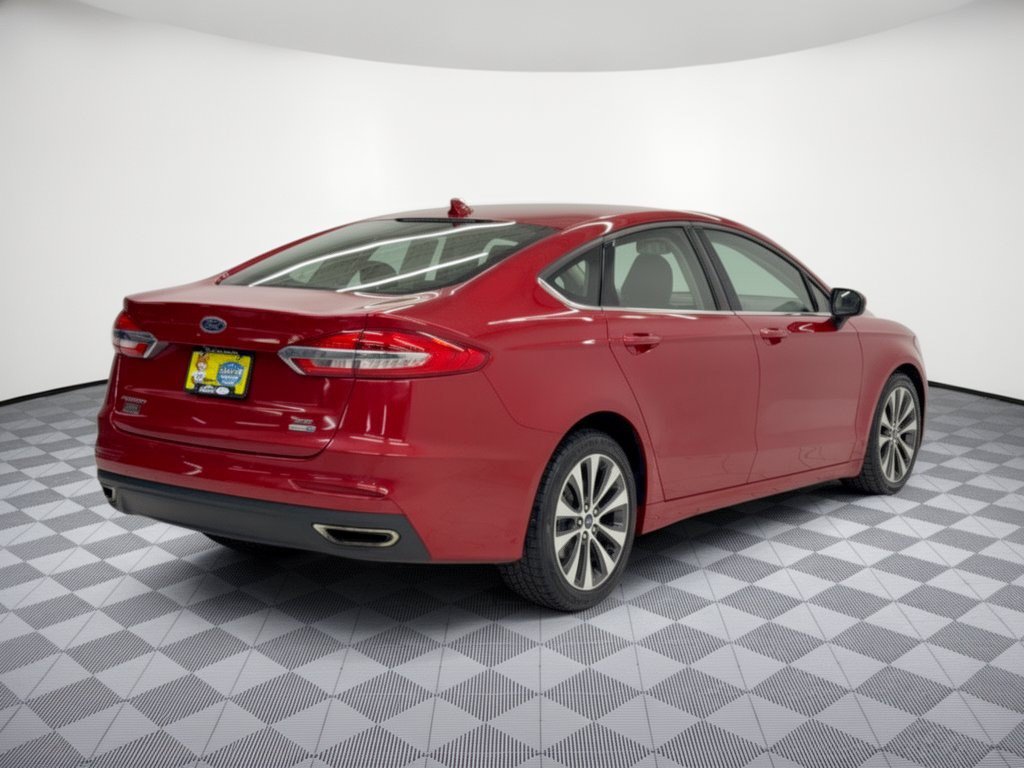Used 2020 Ford Fusion SE AWD/4WD image 9